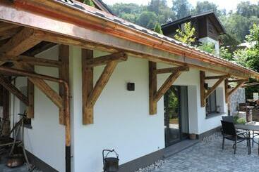 پانسیون Chalet L Escapade