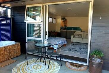 The End Lounge B&b