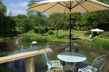 Castle Mill Bed And Breakfast Dorking