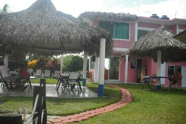 هتل Villas Del Rey