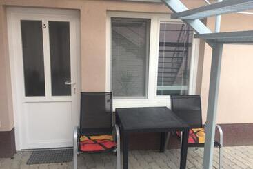 민박 Sunny Apartman