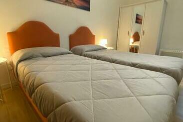 B&b Jois