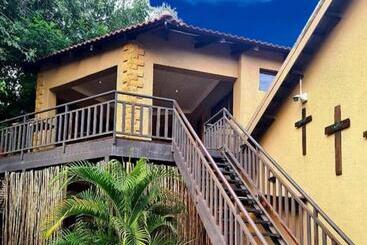 膳宿费 Palm Inn Guesthouse