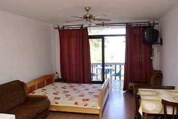 Batistic Apartments