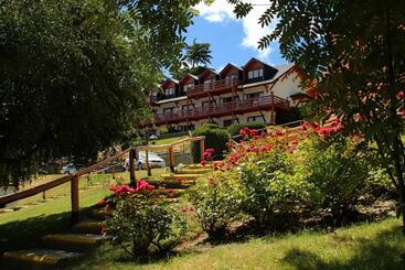 هتل Catedral Ski & Wellness