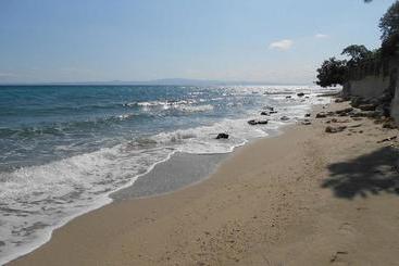 هتل Kassandra Bay Village
