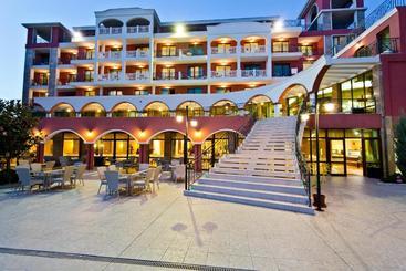 هتل Saint George Palace