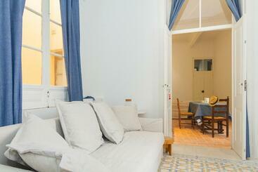 پانسیون Olhãomirante Guesthouse