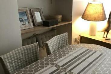 تختخواب و صبحانه Fontevraud Maison De Ville Bnb
