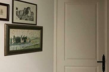تختخواب و صبحانه Fontevraud Maison De Ville Bnb