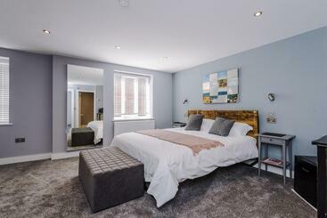 پانسیون Lymm Boutique Rooms