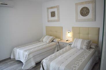 هاستل Iznájar Suites