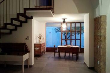 Bed and Breakfast Cortile Calinea