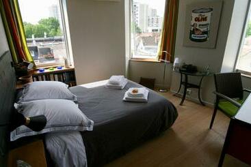 تختخواب و صبحانه Bibou S Room Paris