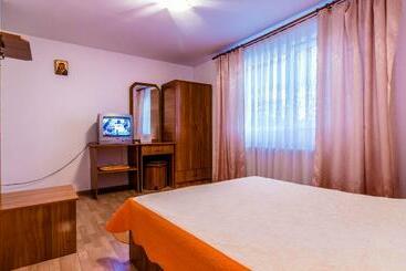 פנסיון Steaua Nordului