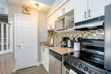 Blue Mountain Studio Loft At North Creek Resort