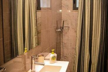 Domvs Gaia Ghouse B&b