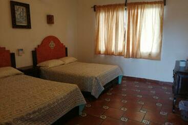 هتل Villa Palmeras