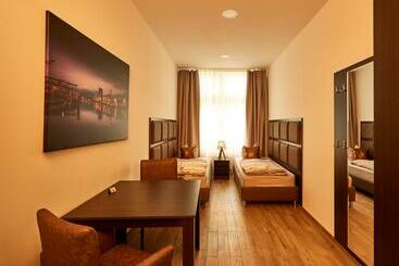 Pensão Harbour Apartments