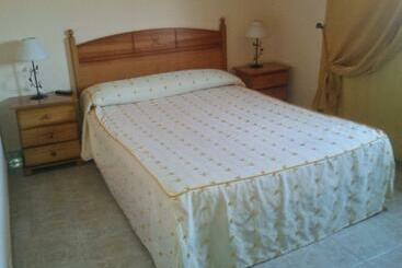 پانسیون Hostal Alameda