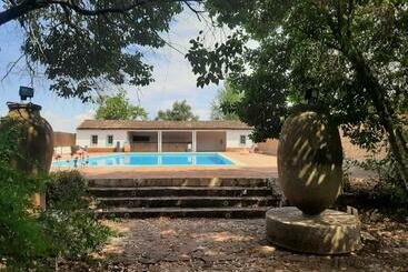 پانسیون Quinta Do Caçador