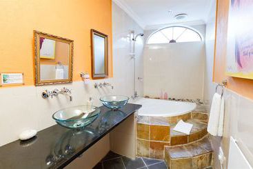 تختخواب و صبحانه Sweet Ocean View Guesthouse