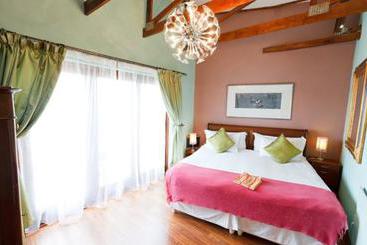 تختخواب و صبحانه Sweet Ocean View Guesthouse