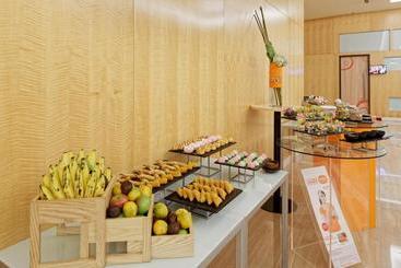 Harris Hotel And Conventions Kelapa Gading Jakarta