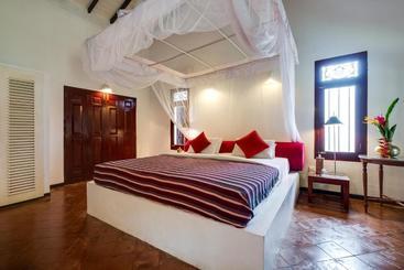 هتل Apa Villa Illuketia