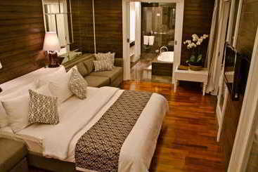 هتل Astana Batubelig Suite Pool Villa Seminyak