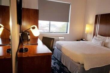 هتل Fairfield Inn & Suites By Marriott New York Brooklyn