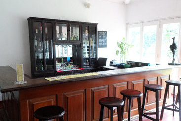 酒店 Kithulgala Rest House