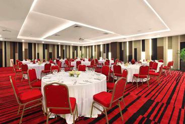 هتل Mercure Bali Harvestland Kuta