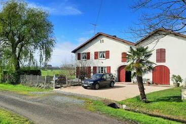 مبيت وإفطار Ranch Bignaou
