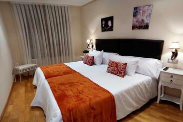 هتل Claren S Guesthouse