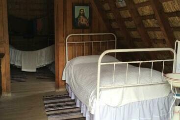 تختخواب و صبحانه Casa Do Til