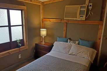 Marius B&b & Hostel