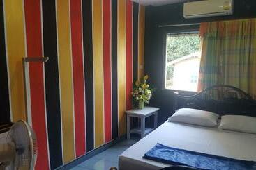 پانسیون Mr. Clean Guesthouse