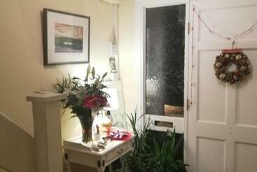 پانسیون Big Bright Room