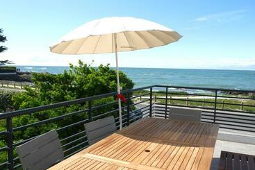 پانسیون Appartement Roc H Avel Front De Mer, Vue Sur Mer Et Jardin Ensoleillé Sans Vis à Vis