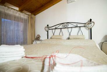 B&b Al Vicolo Di Mezzo