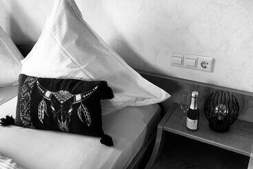 ペンション Rebstöckel