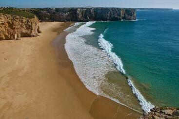 پانسیون Sagres 30 Seconds To Bars