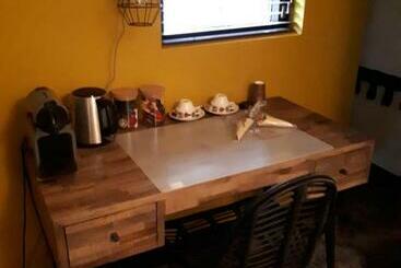 تختخواب و صبحانه Bed En Breakfast Het Oelenest