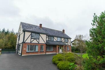 Dorney S B&b