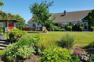 Meadow View B&b
