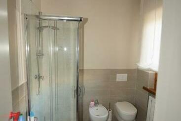 تختخواب و صبحانه A Casa Di Paola