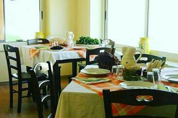 فندق Agriturismo Serra Vecchia