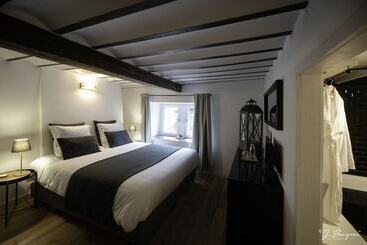 ベッドアンドブレックファースト Paddock Lodge   Suites Wellness & Chambres D Hôtes
