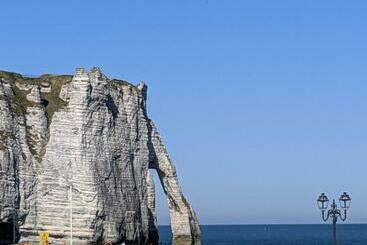 هتل L Aiguille Creuse